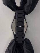 Black Minimalist Analog Wrist Aura Watch With Stainless Steel Strap And Butterfly Lock